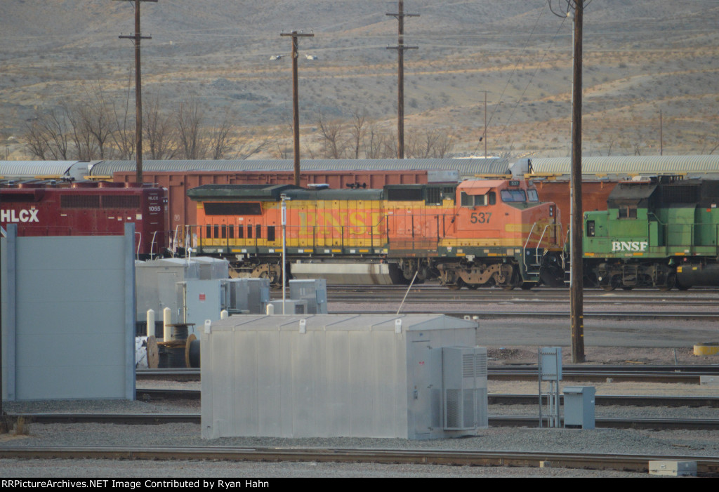 BNSF 537 Stored